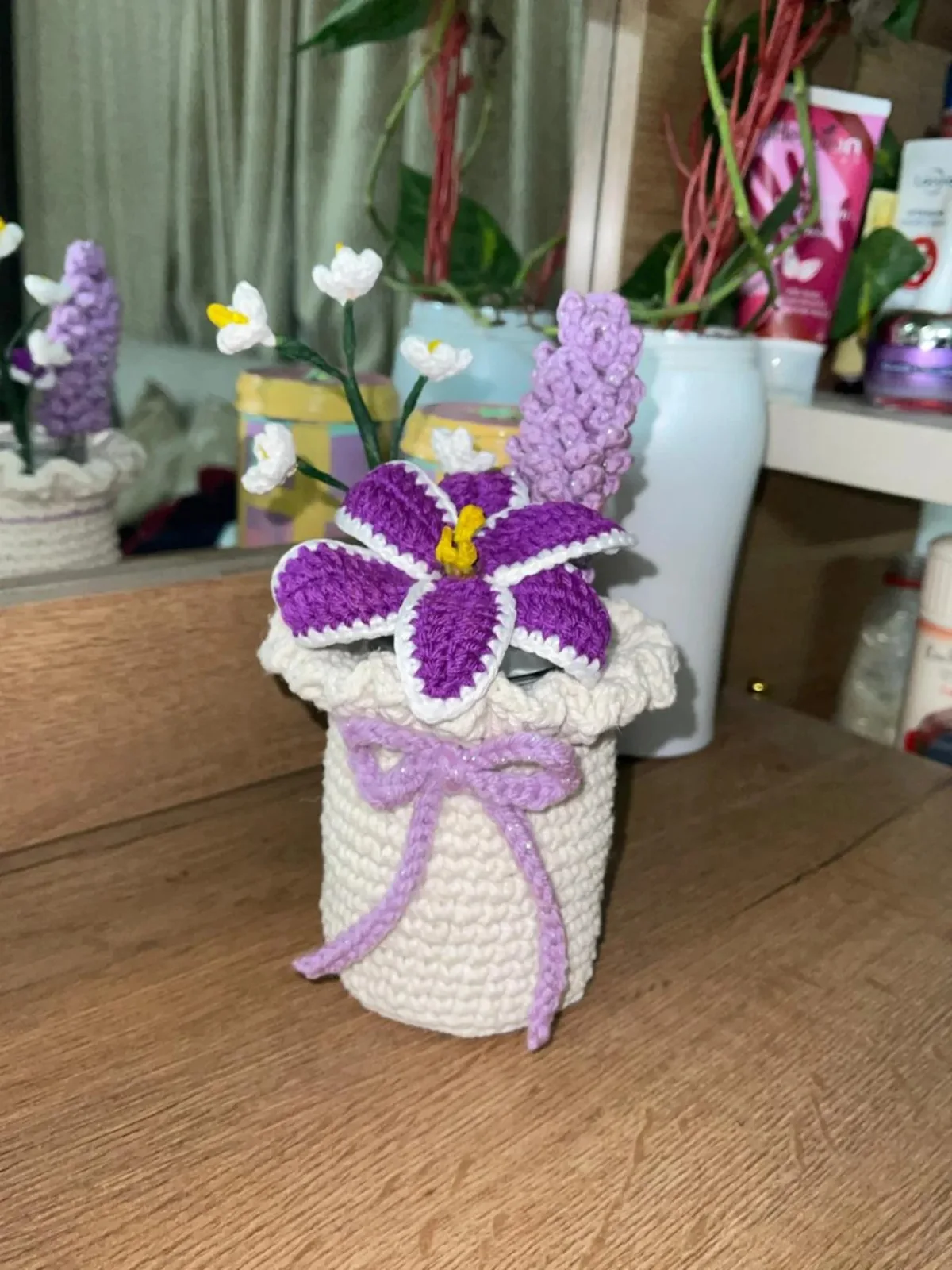Lily & Lavender Pot